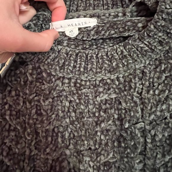 LA Hearts dark green cropped sweater - Picture 2 of 3